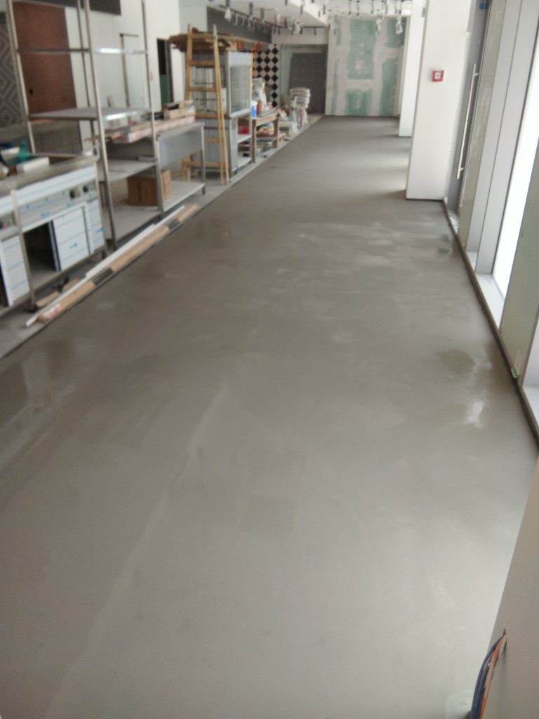 pokládka podláh, drevených podláh, nivelizácia, podlahári