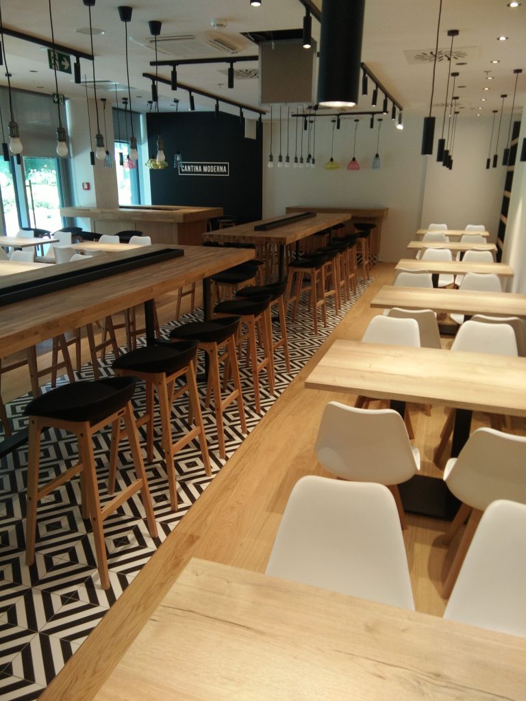 pokládka podláh, drevených podláh, nivelizácia, podlahári