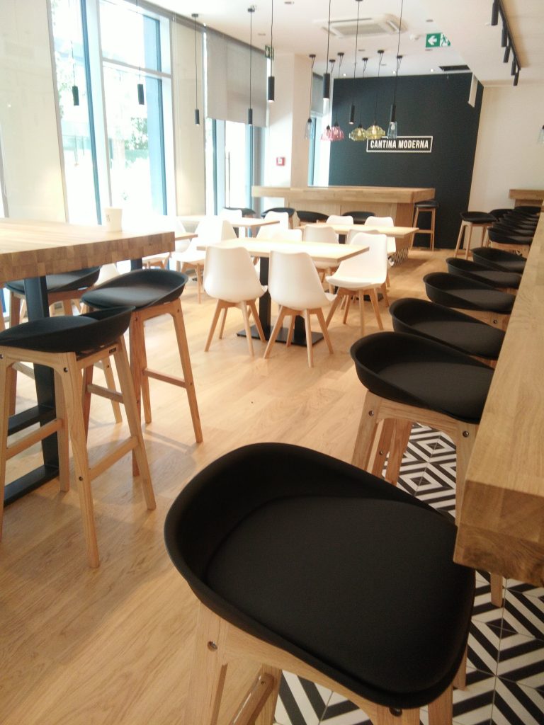 pokládka podláh, drevených podláh, nivelizácia, podlahári